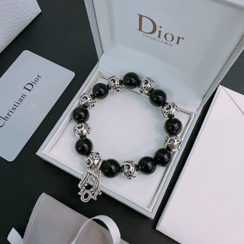 chr1st1an D10r bracelets